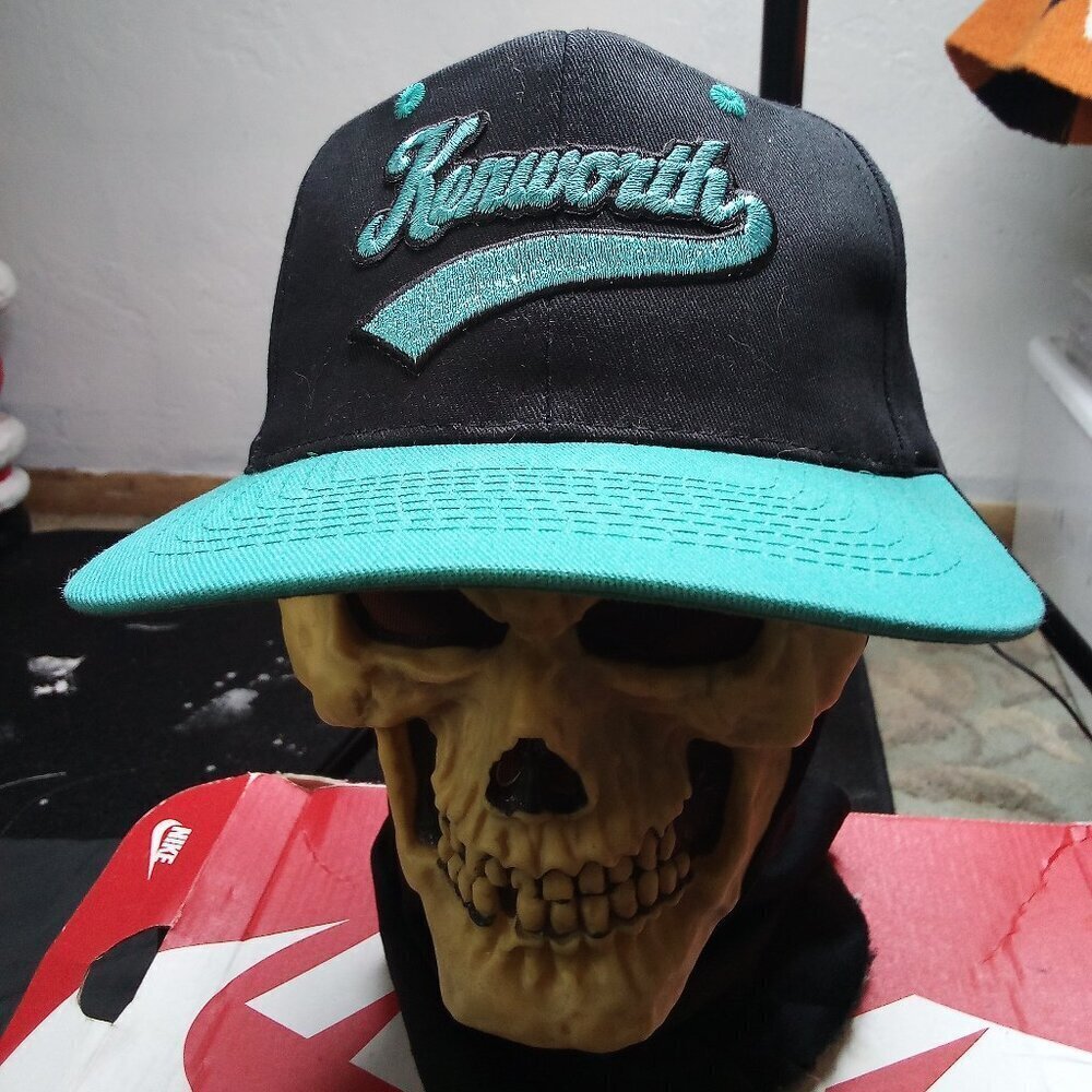 Vintage 90s Kenworth Tailsweep Two Tone Snap Back Hat Cap